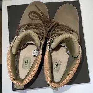 UGG | Shoes | Ugg For Men Halfdan Boots Size 1 | Poshmark display picture 1